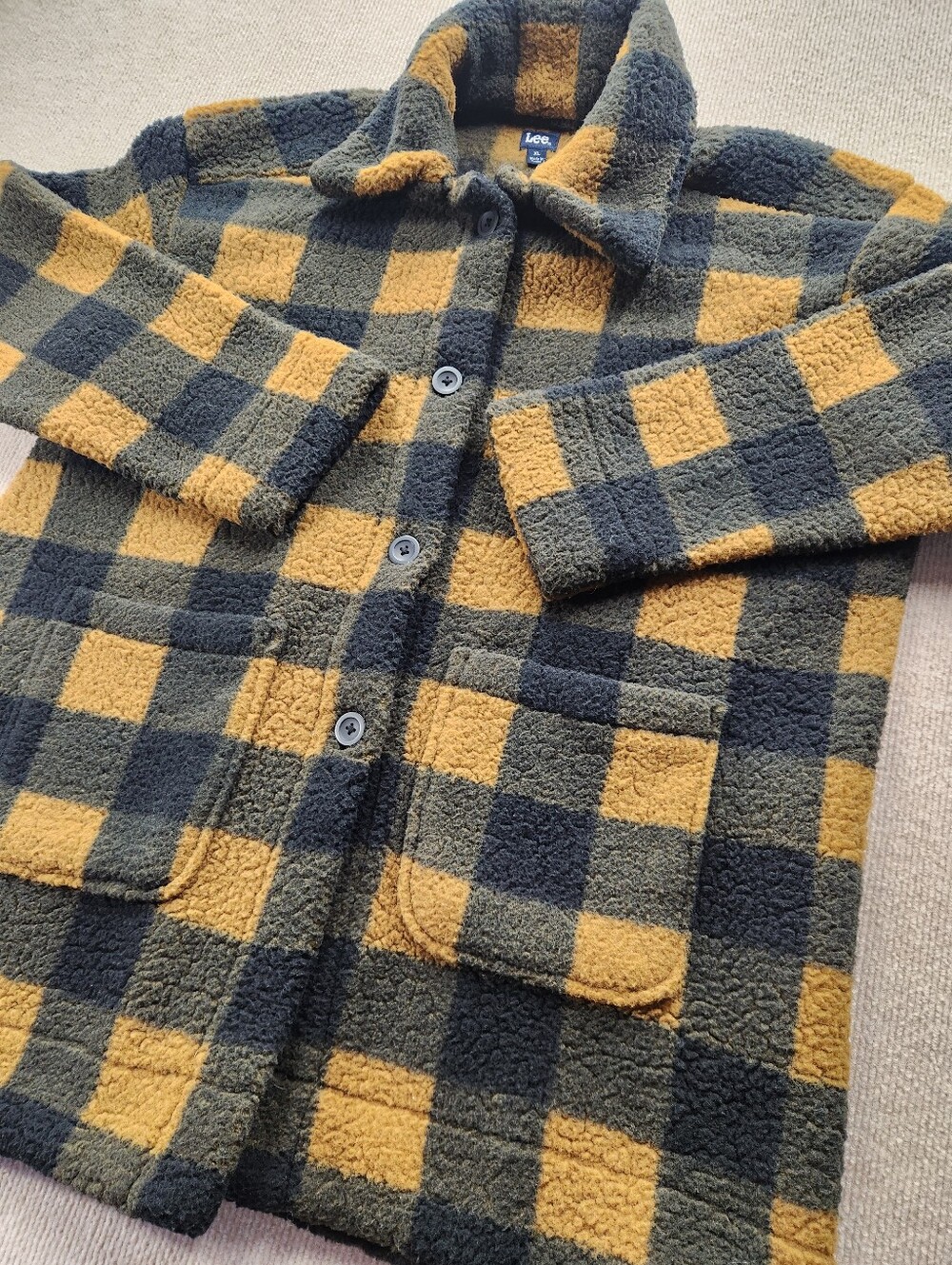 Lee Men's XL Black Yellow Plaid Button Front Point Collar Mid-Length Shacket